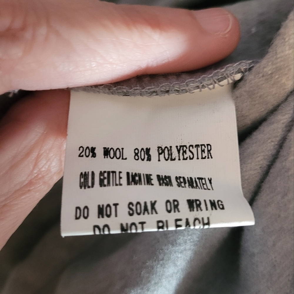 Hello Molly Light Gray Wrap Jacket Coat – Size Medium - Picture 4 of 4